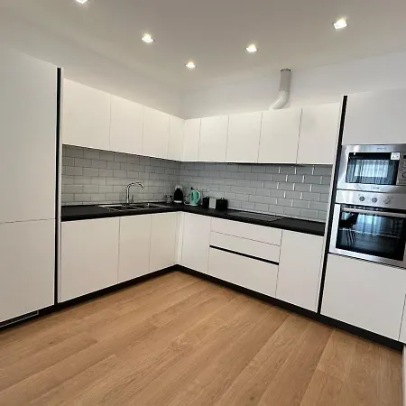 דירה Modern Capitol Mansions Tigne Point *