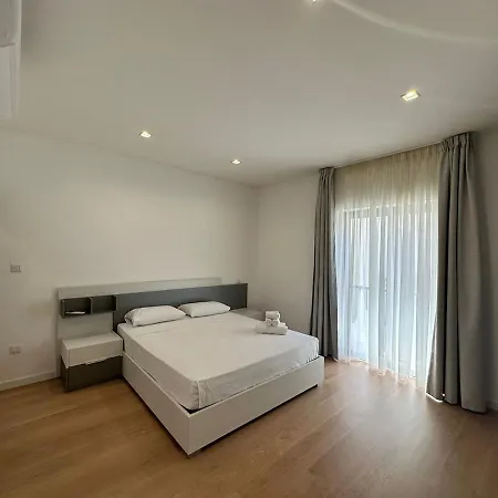 شقة Modern Capitol Mansions Tigne Point *